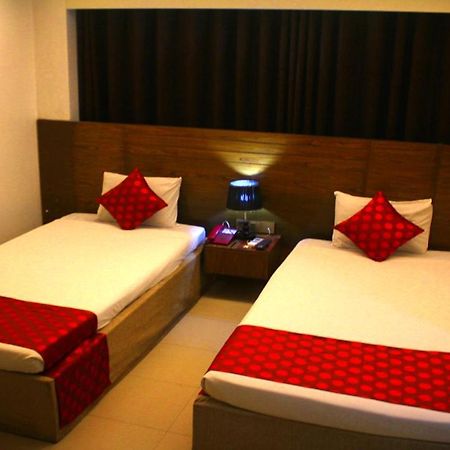 The Alina Hotel & Suites Chittagong Exterior photo