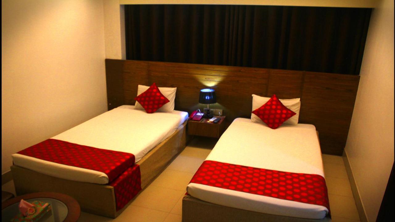 The Alina Hotel & Suites Chittagong Exterior photo