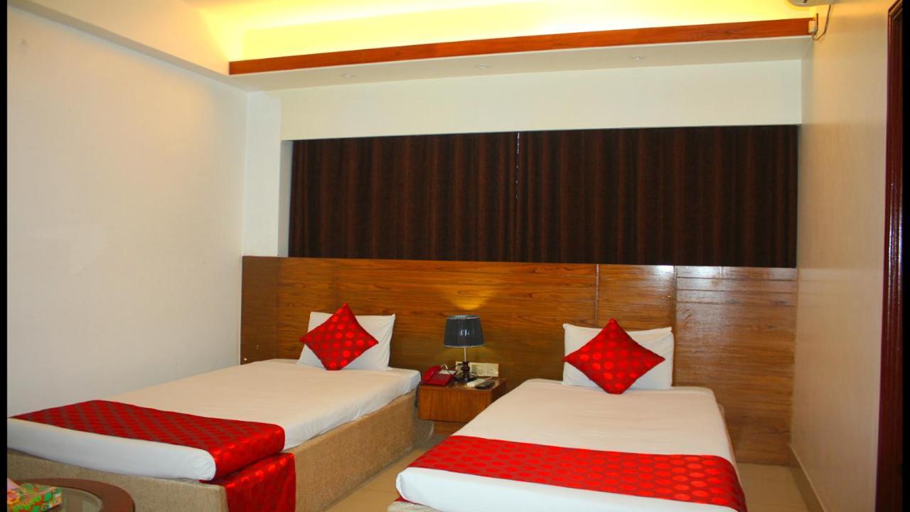 The Alina Hotel & Suites Chittagong Exterior photo